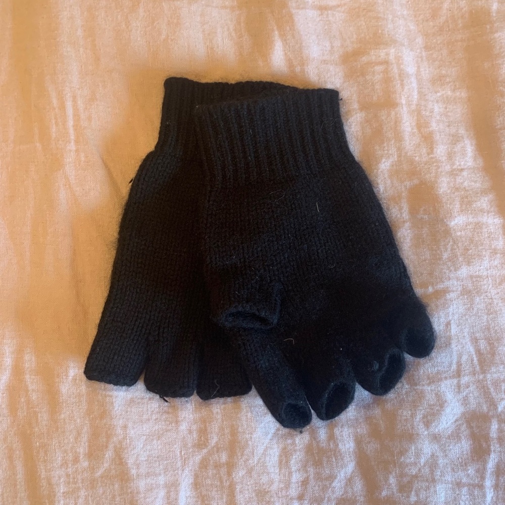 Gloves